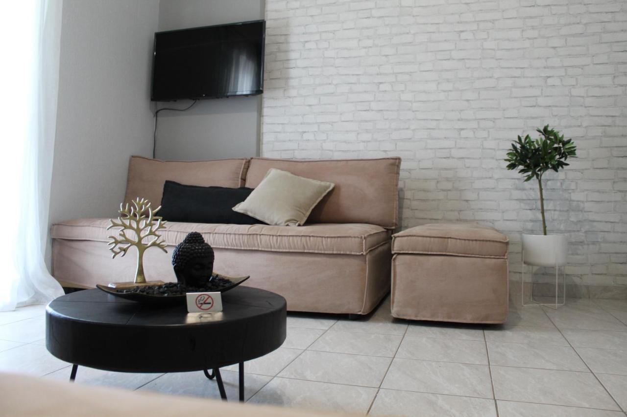 Azure Bliss Suites Nikiti  Esterno foto