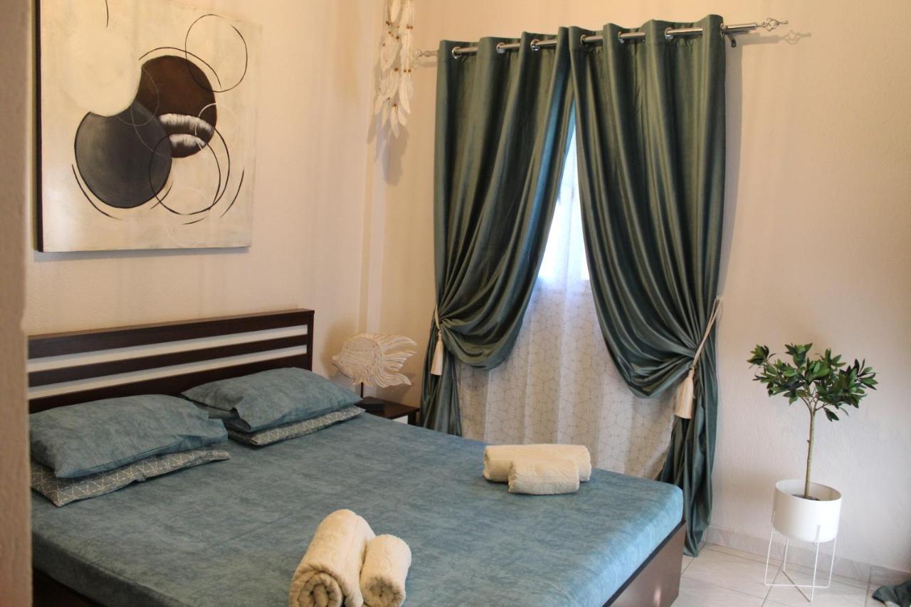 Azure Bliss Suites Nikiti  Esterno foto