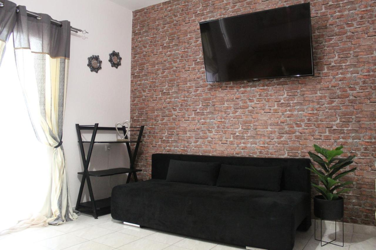 Azure Bliss Suites Nikiti  Esterno foto