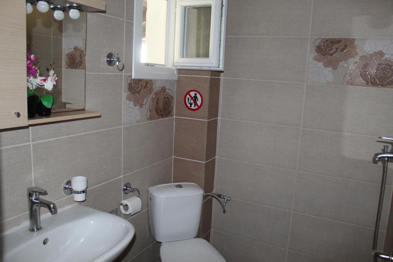 Azure Bliss Suites Nikiti  Esterno foto