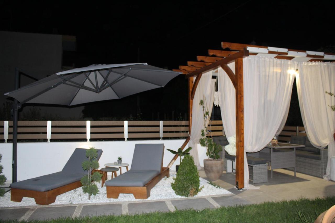 Azure Bliss Suites Nikiti  Esterno foto